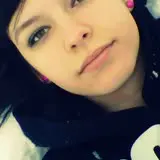 Chatta con juuliie_20