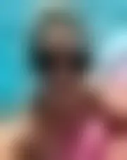 Foto av reheaiah34400